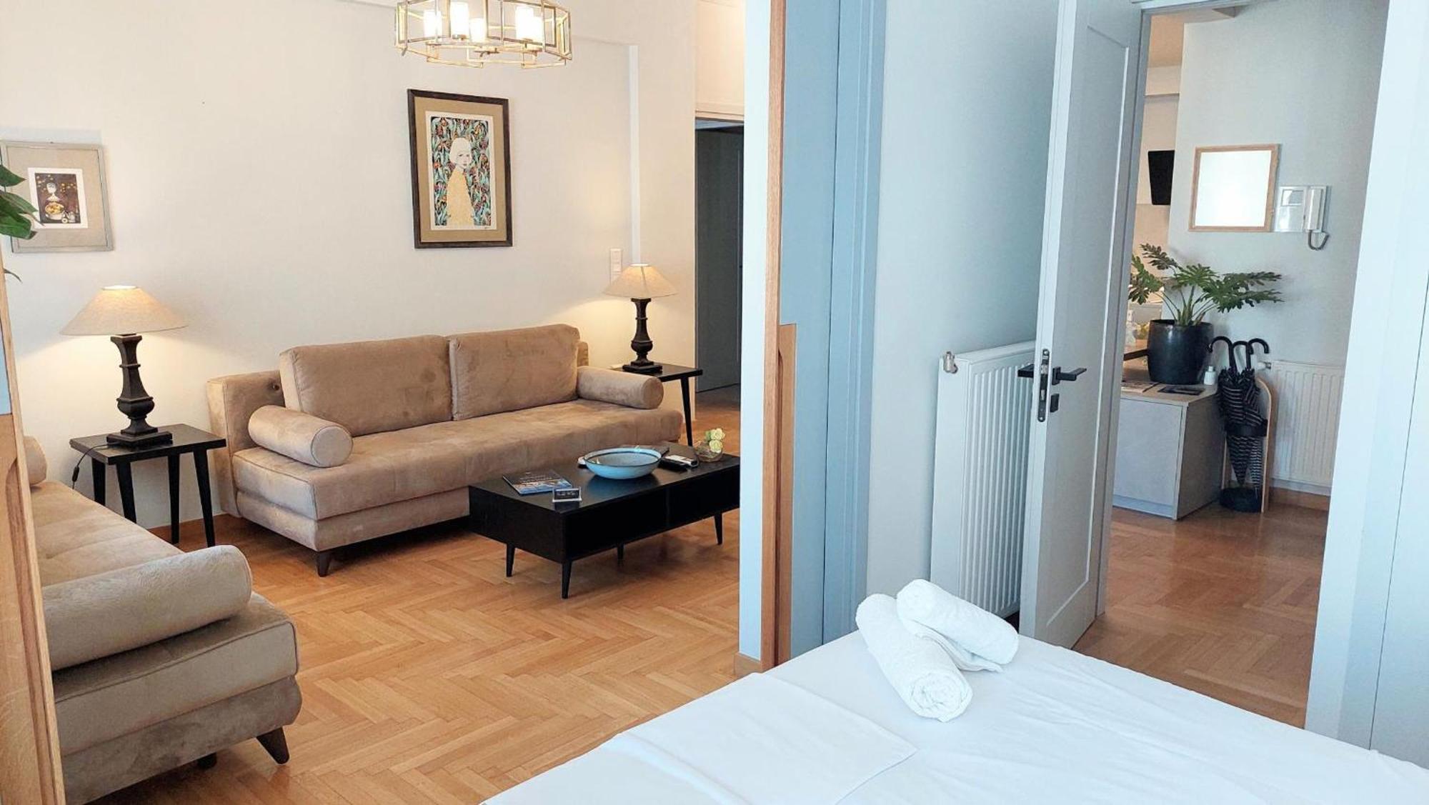 Elegant Apartment In Acropolis Atenas Exterior foto