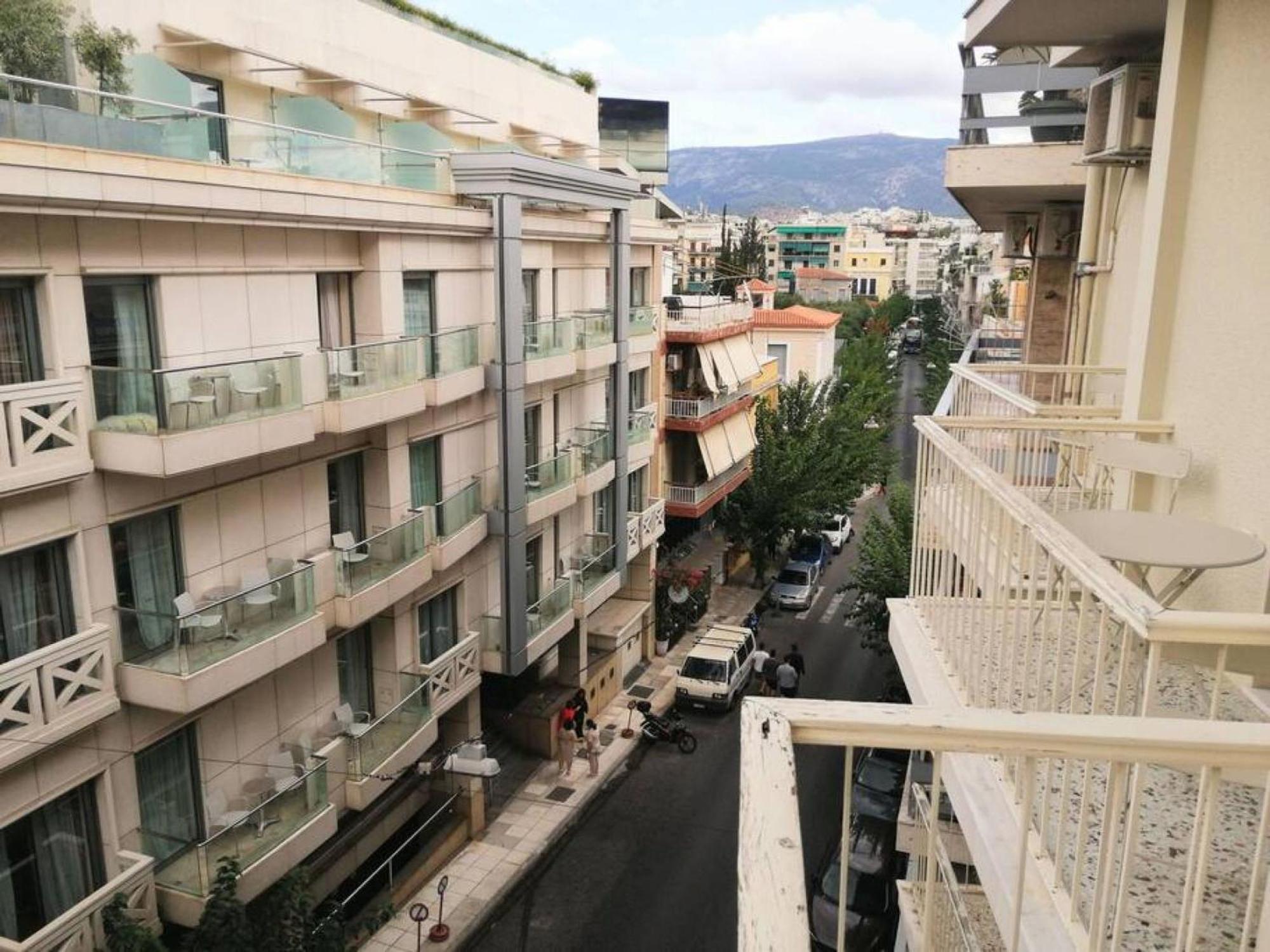 Elegant Apartment In Acropolis Atenas Exterior foto